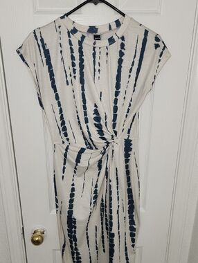 SHEIN Cream and Teal Tie-Knot Midi Dress